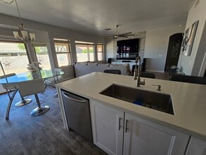 6984 S Newport Ct in Chandler, AZ - Building Photo - Building Photo