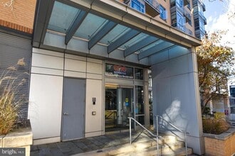 6506 America Blvd in Hyattsville, MD - Building Photo - Building Photo