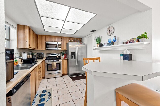 11461 NW 45th Pl in Sunrise, FL - Foto de edificio - Building Photo