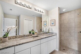 315 SW 31st Pl in Cape Coral, FL - Building Photo - Building Photo