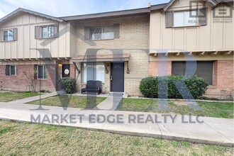 6729 N 44th Ave in Glendale, AZ - Building Photo - Building Photo