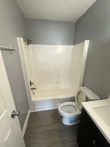 1328 Juniper Dr, Unit Unit #2 - 1/1b in Rantoul, IL - Building Photo