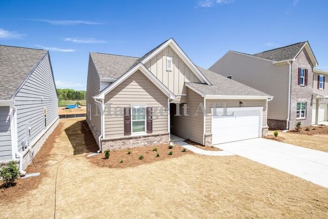 property at 76 Knightsbridge Ln