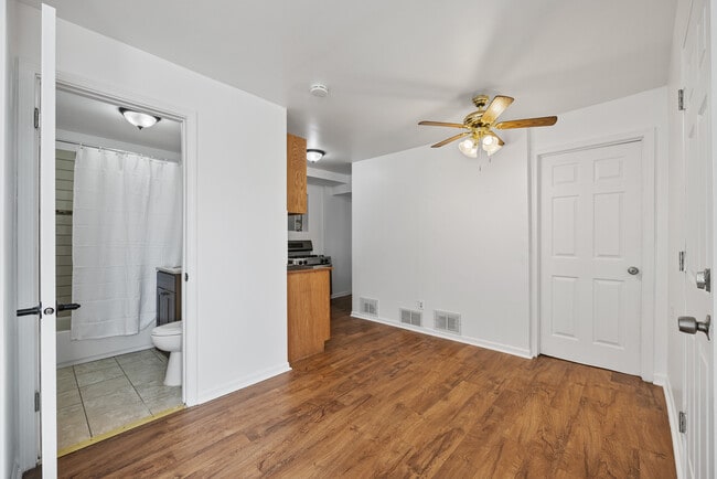 2702 S Spaulding Ave in Chicago, IL - Building Photo - Building Photo