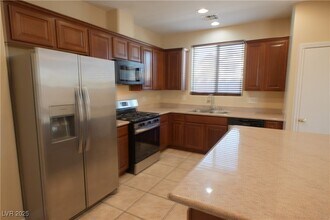 2917 Aspen Club Ave in North Las Vegas, NV - Building Photo - Building Photo