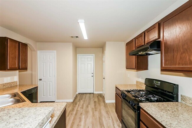 19018 Moynihan Dr in Katy, TX - Foto de edificio - Building Photo