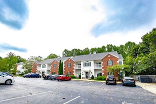 Forest Ridge in Bloomington, IN - Building Photo