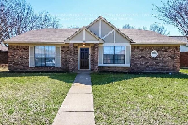 property at 2506 Neal Dr