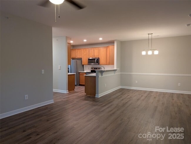 16246 Redstone Mountain Ln in Charlotte, NC - Building Photo - Building Photo