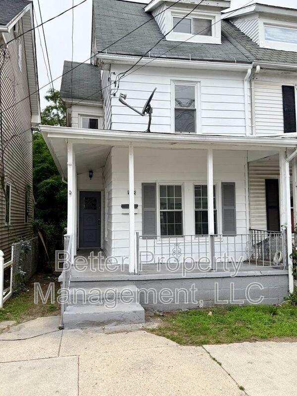 property at 508 Dock St