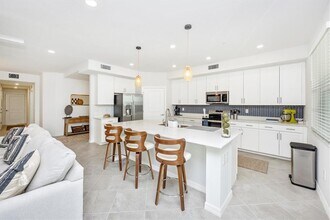 12640 Radiance Ct in Venice, FL - Building Photo - Building Photo