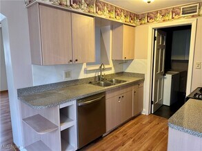 20130 Priday Ave in Euclid, OH - Building Photo - Building Photo