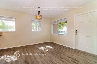 7630 18th St N in St. Petersburg, FL - Building Photo - Building Photo