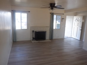 8853 Stardust Ln in Anaheim, CA - Building Photo - Building Photo