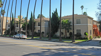 7762-7770 Hollywood Blvd in Los Angeles, CA - Building Photo - Building Photo