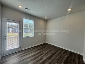 2727 Chert Ln in Raleigh, NC - Building Photo - Building Photo