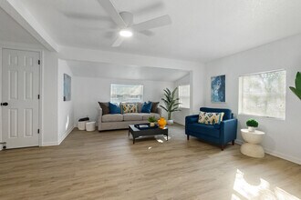 46 Phillips St in St. Augustine, FL - Building Photo - Building Photo