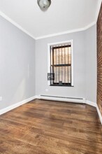 Renovated Lower East Side 3-Bedroom with E in New York, NY - Foto de edificio - Building Photo