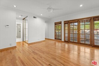 13521 Bayliss Rd in Los Angeles, CA - Building Photo - Building Photo