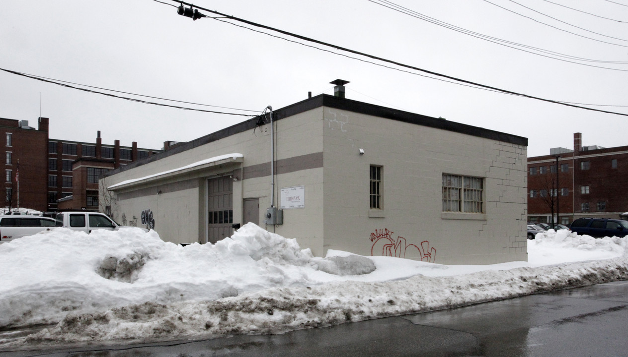 The Lofts on Lowell in Lewiston, ME - Building Photo