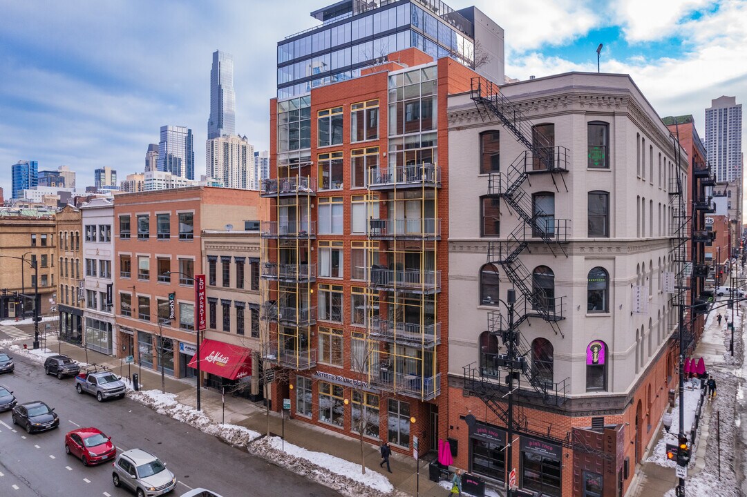 433 N Wells St in Chicago, IL - Building Photo