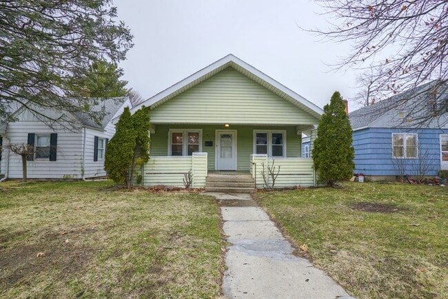 property at 525 E Eckman St