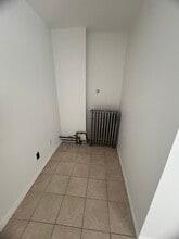 2938 Danforth Ave in Toronto, ON - Building Photo - Building Photo