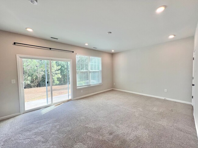 1034 Manorhaven Dr in Durham, NC - Building Photo - Building Photo
