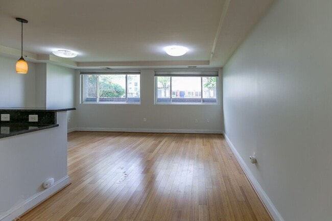 property at 804 Taylor St NW