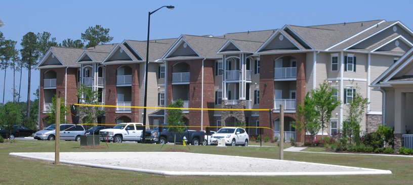 Carolina Place Apartments in Jacksonville, NC - Building Photo