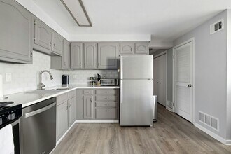1115 Mary Ann St in Pittsburgh, PA - Building Photo - Building Photo