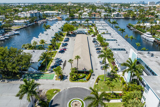 The Oasis of Nurmi Isles in Fort Lauderdale, FL - Foto de edificio - Building Photo