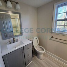 1231 Brookwood Dr in Winston-Salem, NC - Building Photo - Building Photo
