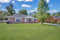 840 Ann Dr in Hinesville, GA - Foto de edificio - Building Photo