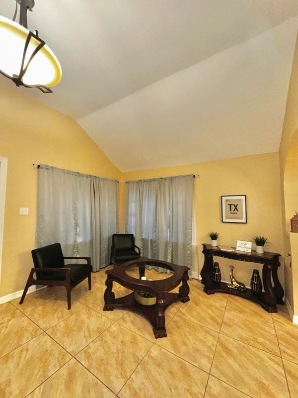121 S Kansas Ave in Weslaco, TX - Building Photo - Building Photo