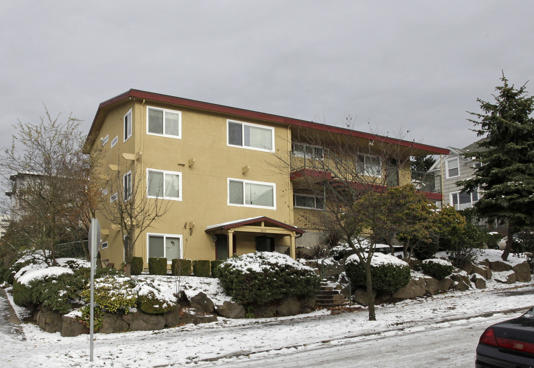 1400 E Spruce in Seattle, WA - Foto de edificio