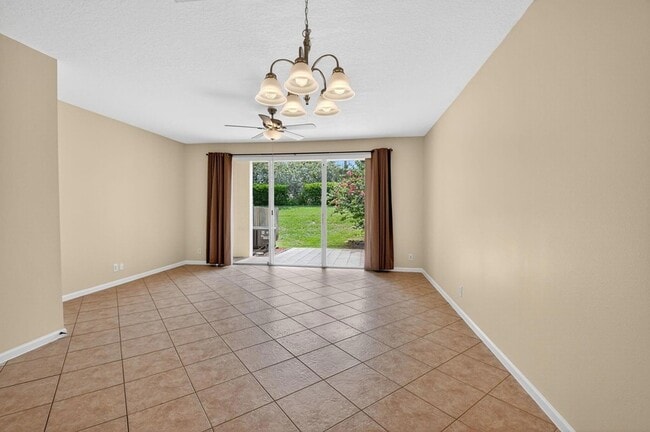 8020 Briantea Dr in Boynton Beach, FL - Building Photo - Building Photo