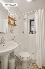 55 Clifton Pl in Brooklyn, NY - Foto de edificio - Building Photo