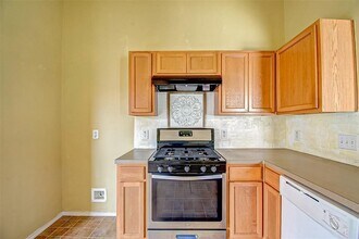 21206 Wortham Oaks Dr in Humble, TX - Foto de edificio - Building Photo