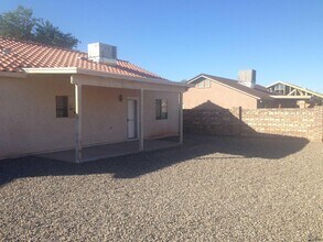 10176 E 37th St in Yuma, AZ - Building Photo - Building Photo