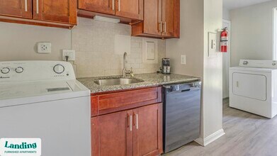 6220 Springhill Dr, Unit 9324-202 in Greenbelt, MD - Building Photo - Building Photo