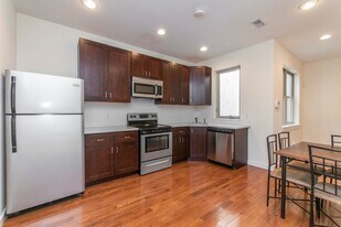 1614 N Sydenham St in Philadelphia, PA - Building Photo