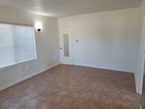5521 Hastings St, Unit 5521 in East Los Angeles, CA - Building Photo - Building Photo