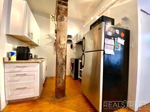Spacious 2 Bed LOFT in Williamsburg! in Brooklyn, NY - Building Photo - Building Photo