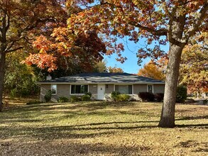 12928 Excelsior Blvd, Unit 1 in Hopkins, MN - Building Photo - Building Photo