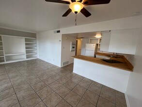 810 E Redondo Dr, Unit 810 in Tempe, AZ - Foto de edificio - Building Photo