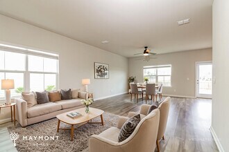 255 Parkwood Vista Way in Summerville, SC - Building Photo - Building Photo