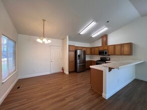 655 Keppel St in Fallon, NV - Building Photo - Building Photo