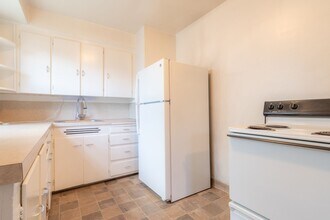 5412-5420-5420 NE 9th Ave in Portland, OR - Building Photo - Building Photo