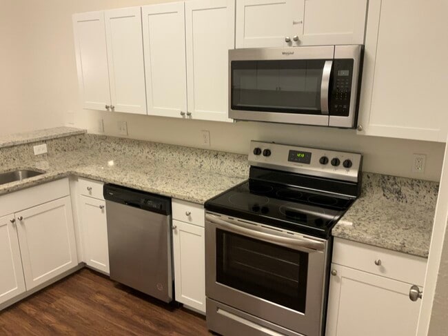 3256 Silverado Cir in Green Cove Springs, FL - Building Photo - Building Photo